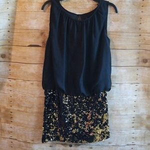 Adrianna Papell Black Chiffon Gold Sequin Dress 8